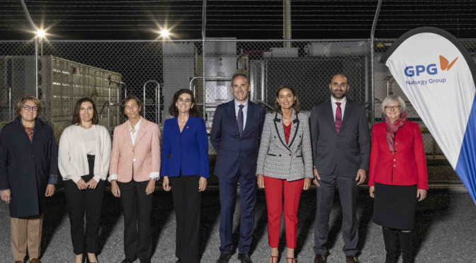 La Ministra  de Industria, Comercio y Turismo, Reyes Maroto, inaugura en Australia el  primer centro de almacenamiento de baterías de Naturgy a nivel mundial