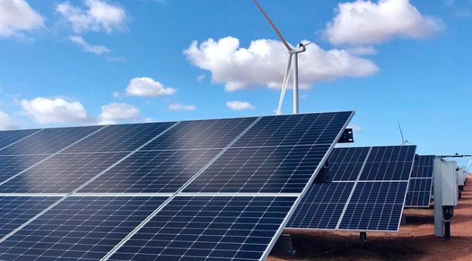 Iberdrola pone en marcha en Australia su primera planta híbrida eólica y solar en el mundo