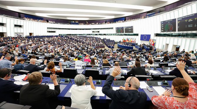 La votación del Parlamento Europeo envía una fuerte señal positiva para las inversiones en energías renovables