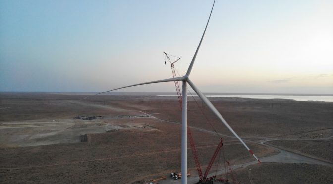 ACWA Power instaló la turbina eólica más grande de Asia Central