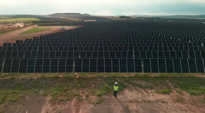 Atlas inaugura una de las 10 fotovoltaicas más grandes de Brasil