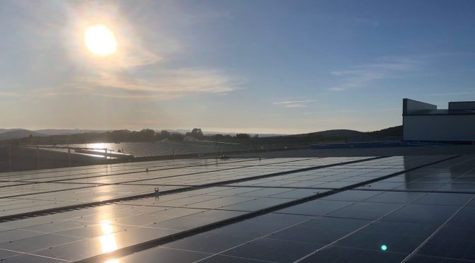 Endesa instala una nueva planta fotovoltaica para Resilux